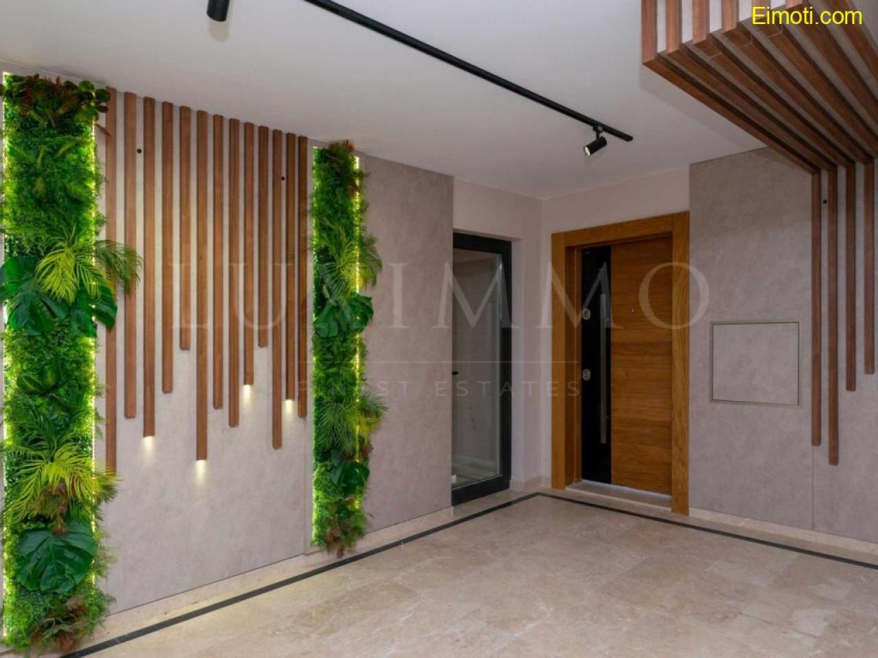 Продава 4-СТАЕН