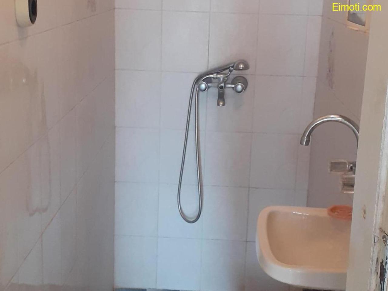 Продава 3-СТАЕН