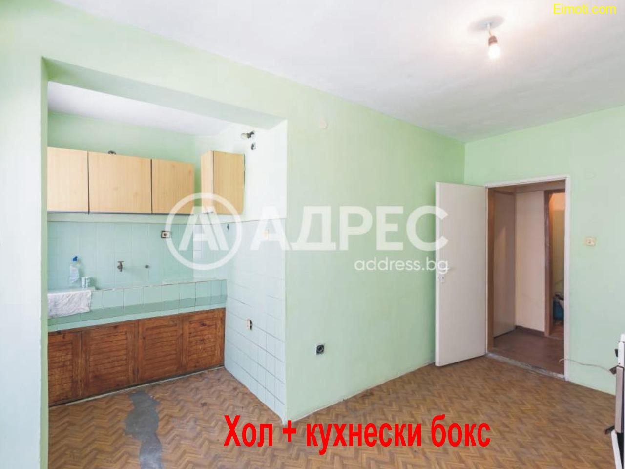 Продава се слънчев, тристаен апартамент в гр. Варна, кв. Трошево – 93 кв.м, тухла, 2-ри етаж Продава се слънчев, тристаен апартамент в гр. Варна, кв. Трошево – 93 кв.м, тухла, 2-ри етаж